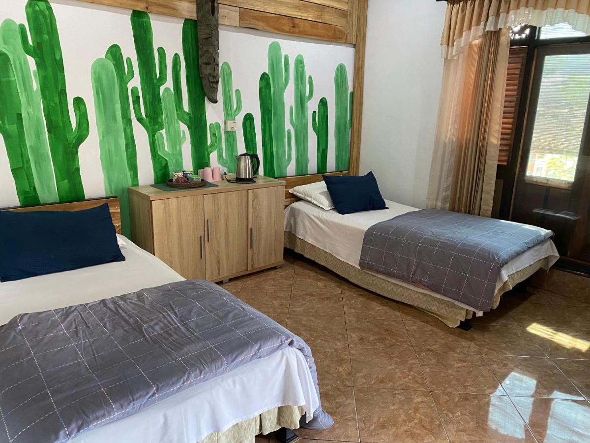 Kayuna Homestay ปาดังไบ ภายนอก รูปภาพ